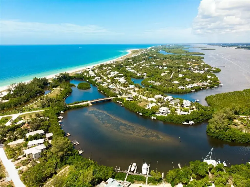 5241 ALPACA DR,WEEKI WACHEE,34607