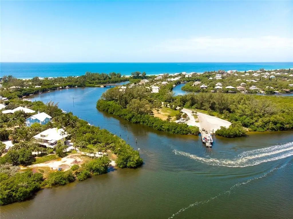 5241 ALPACA DR,WEEKI WACHEE,34607