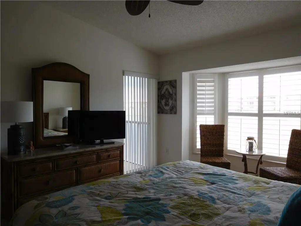 10288  TOOKE LAKE BLVD ,WEEKI WACHEE,34613