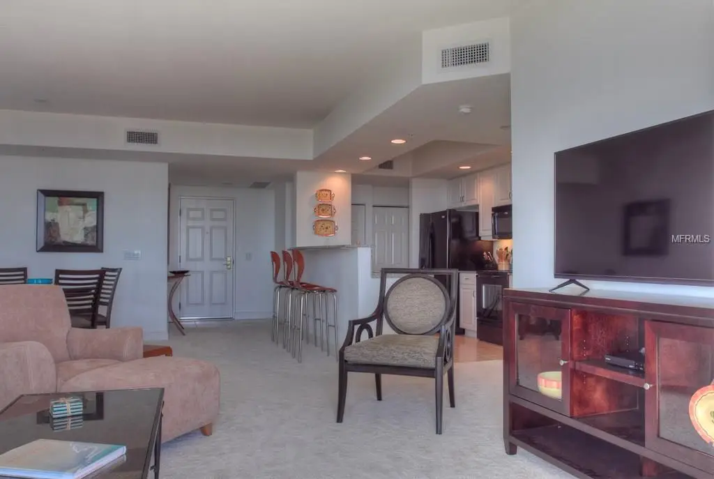 7710  LAKE VISTA CT  #205,LAKEWOOD RANCH,34202