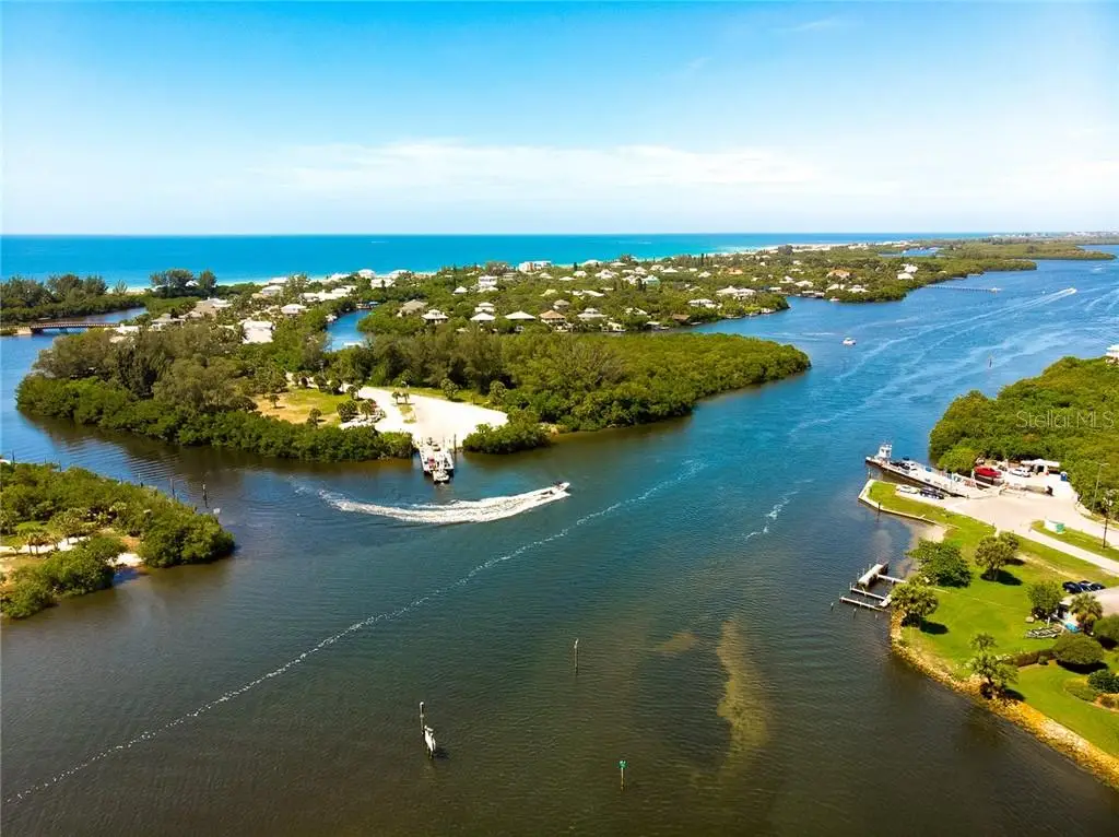 5241 ALPACA DR,WEEKI WACHEE,34607