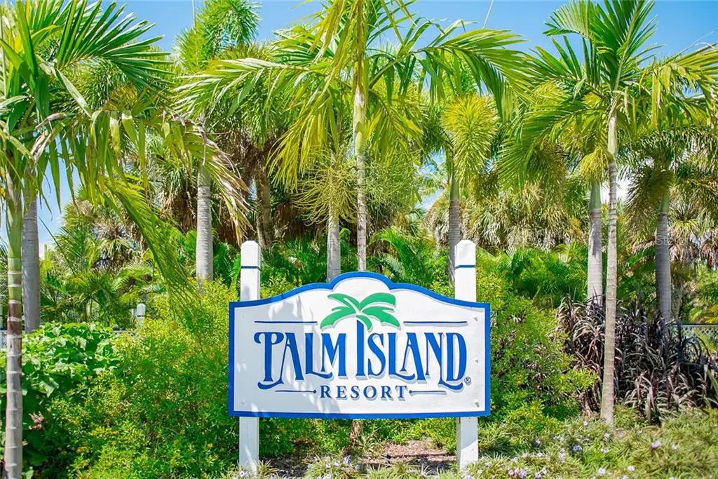 5241 ALPACA DR,WEEKI WACHEE,34607