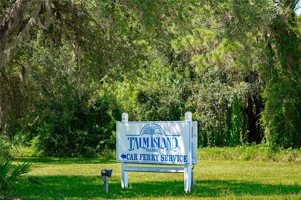 5241 ALPACA DR,WEEKI WACHEE,34607