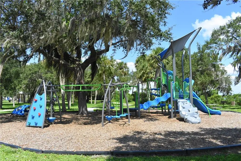 33916  COUNTY ROAD 437  ,SORRENTO,32776