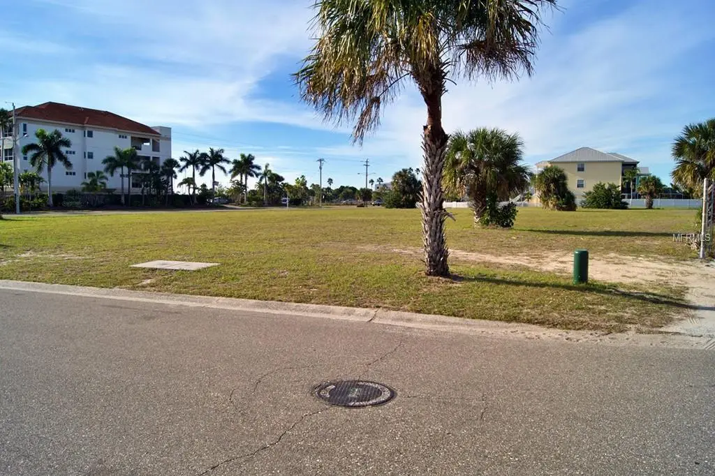 7330 MEETING ST,UNIVERSITY PARK,34201