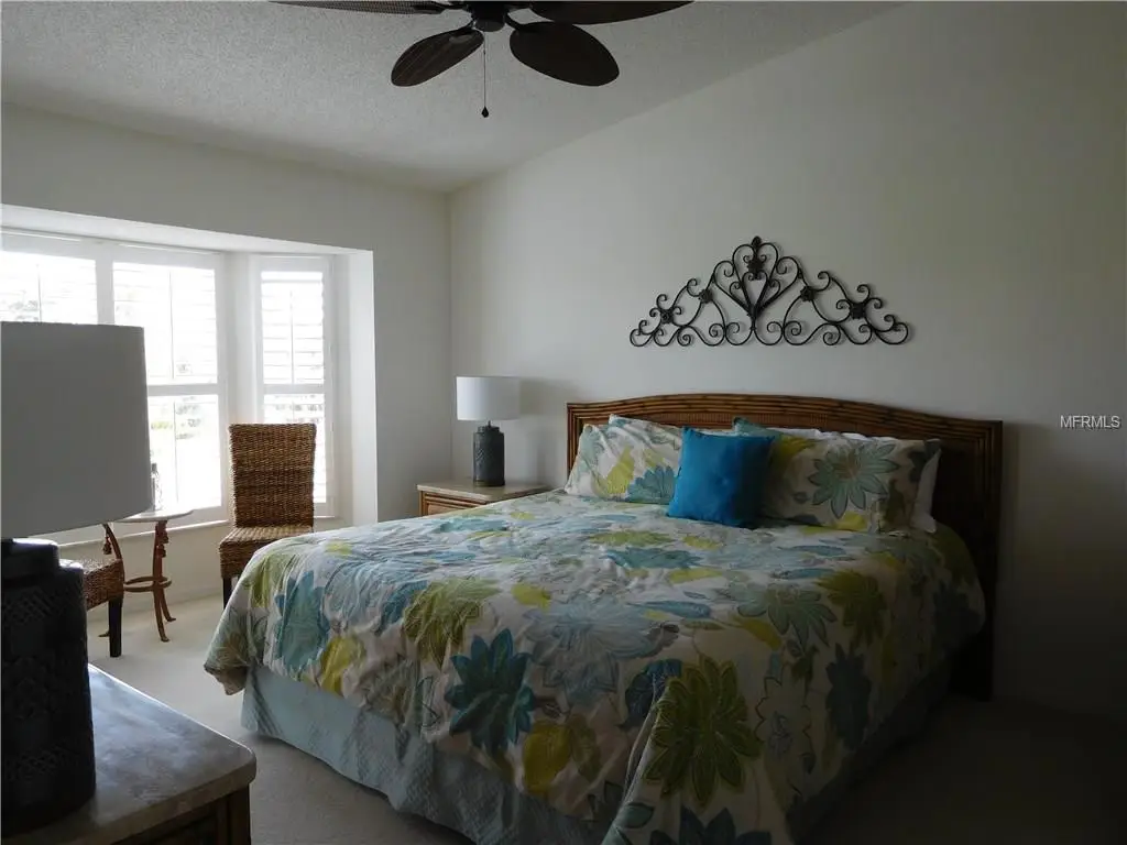 10288  TOOKE LAKE BLVD ,WEEKI WACHEE,34613