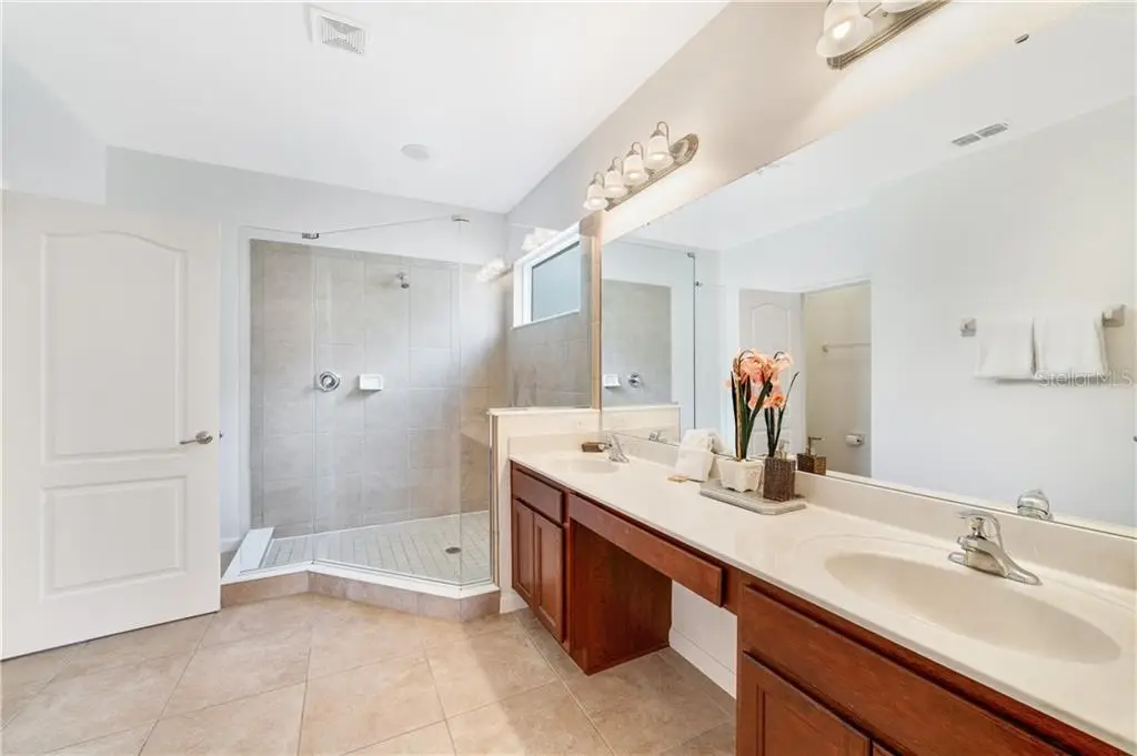 000 HOWLAND BLVD. & BLUFFVIEW,DELTONA,32738