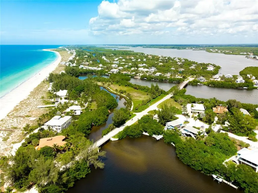 5241 ALPACA DR,WEEKI WACHEE,34607