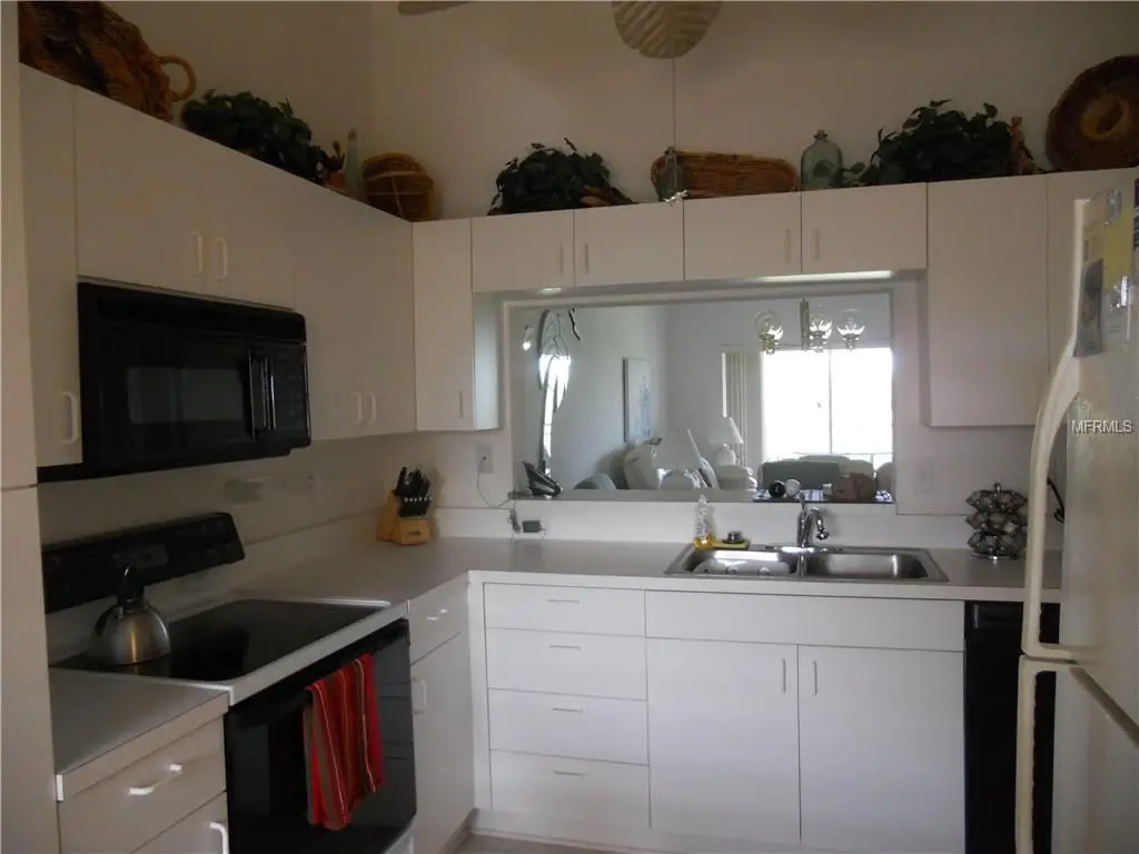 7911  WHITEBRIDGE GLN ,UNIVERSITY PARK,34201